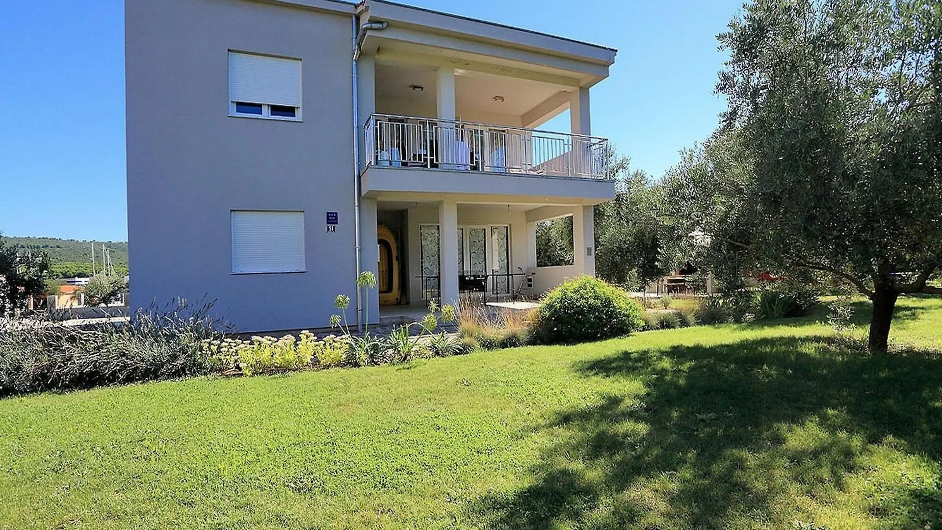 Tranquil Apartment In Bibinje With Garden Croatia