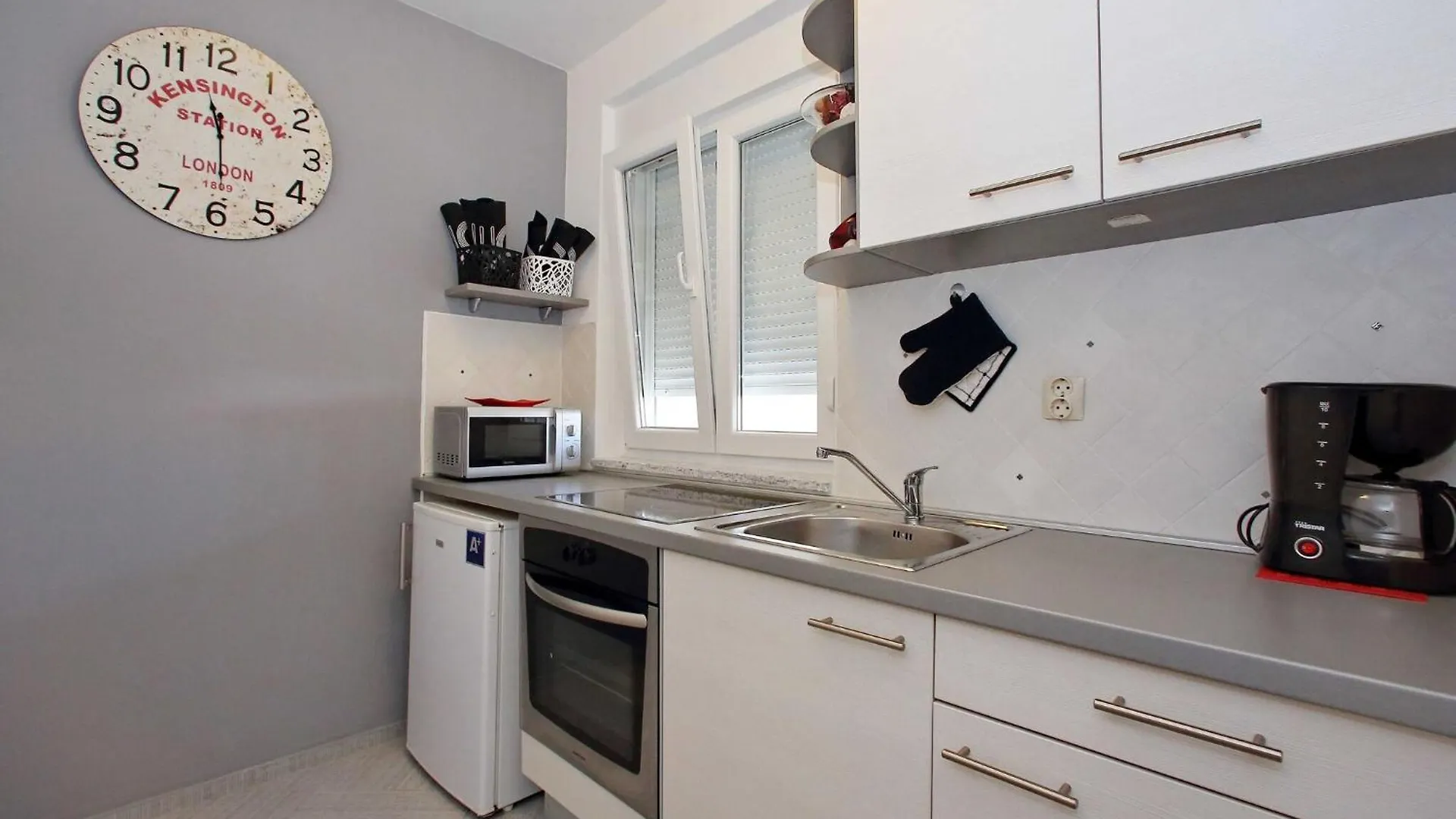 Tranquil Apartment In Bibinje With Garden 0*,  Croatia